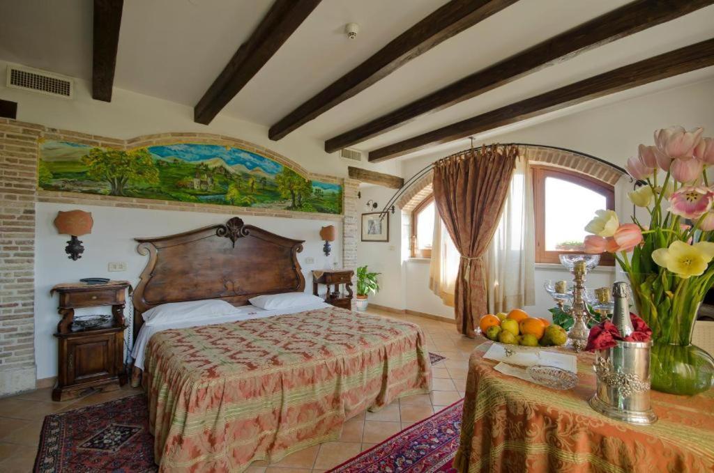 Le Gole Ristorante & Resort チェラーノ エクステリア 写真