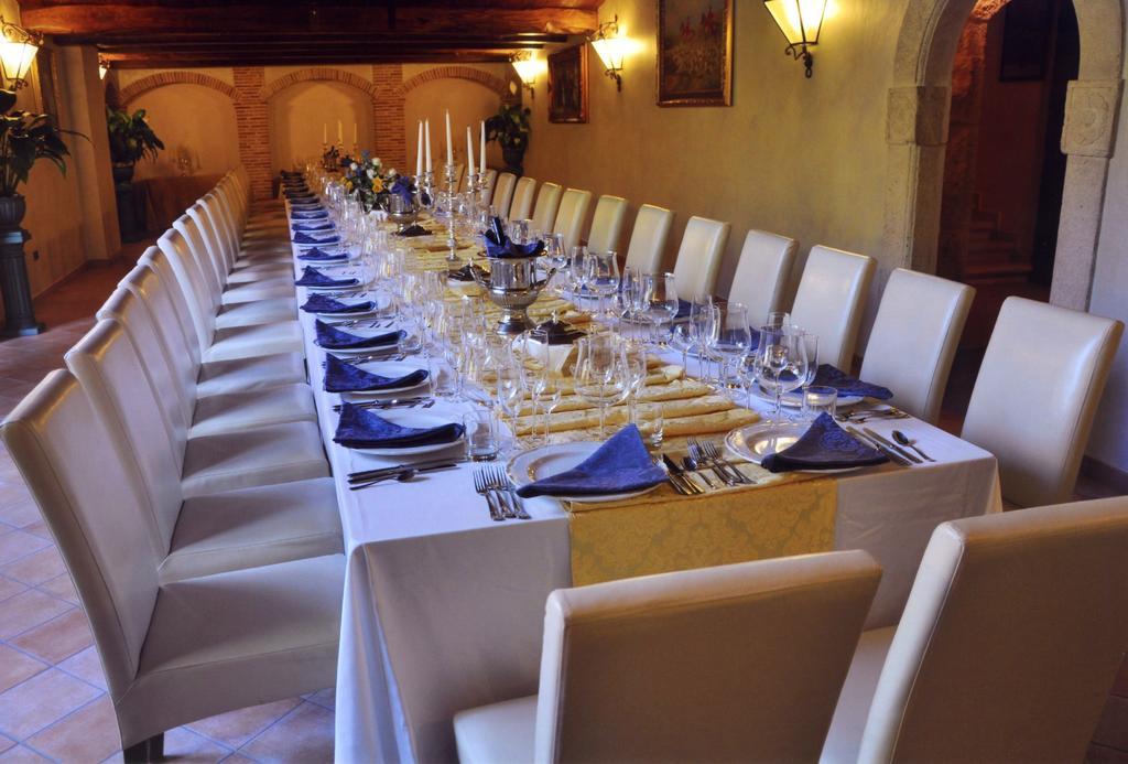 Le Gole Ristorante & Resort チェラーノ エクステリア 写真