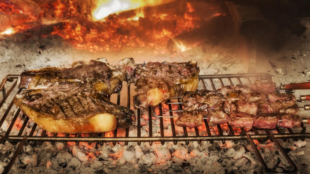 Le Gole Ristorante & Resort チェラーノ エクステリア 写真